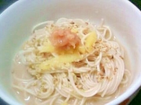 豆乳スープのあったかそうめん